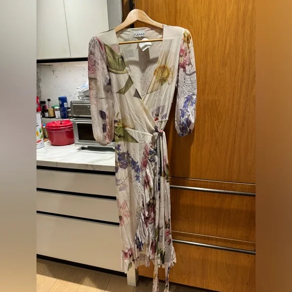 Ganni floral wrap dress - Picture 1 of 3